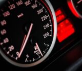 Alcohol and car without license: what the law says