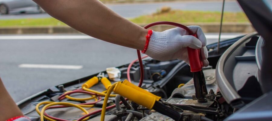 Booster battery: definition, advantages and prices