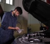 Guide for experts: select the best supplier of automotive parts for professionals