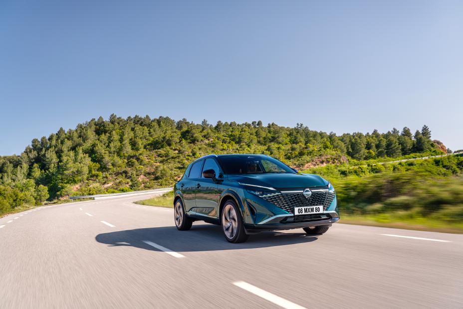 Nissan Qashqai and Power Test Road