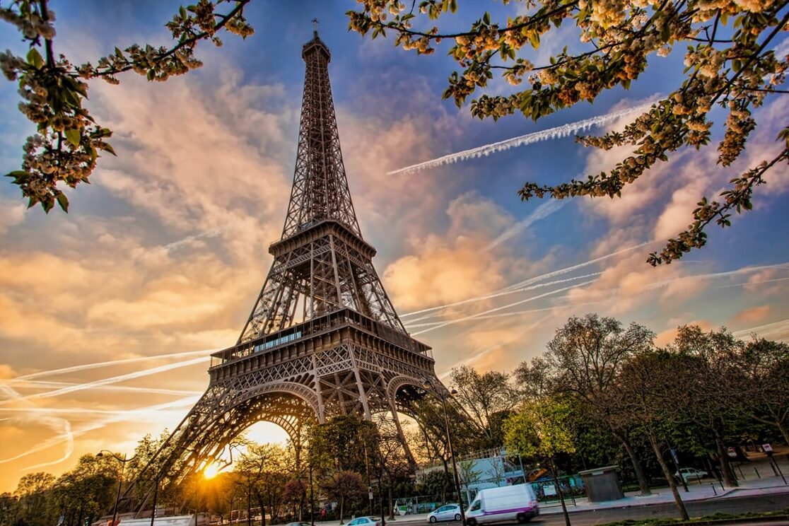 Guide in France: Guide for expatriates who return to France